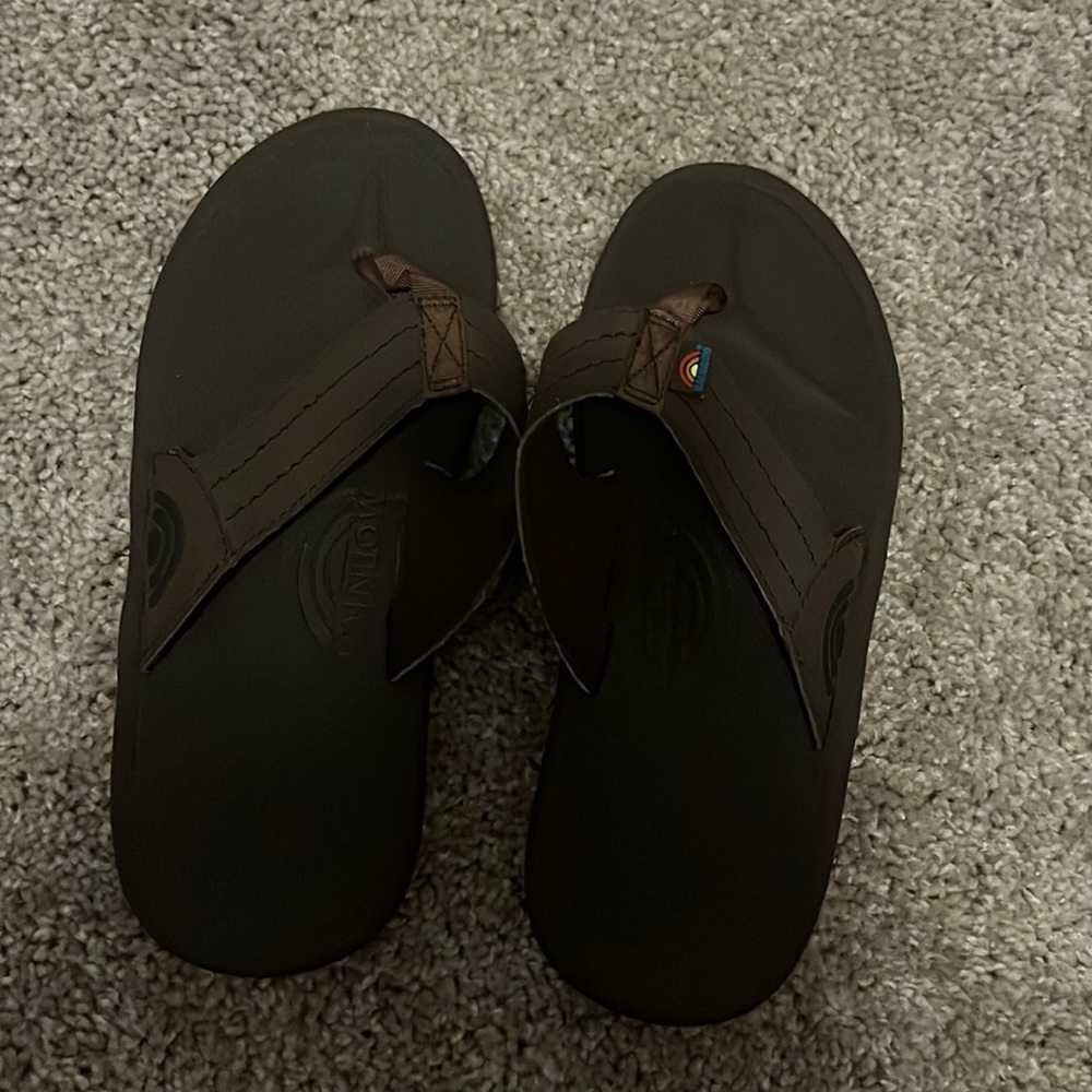 Boys rainbow flip flops
